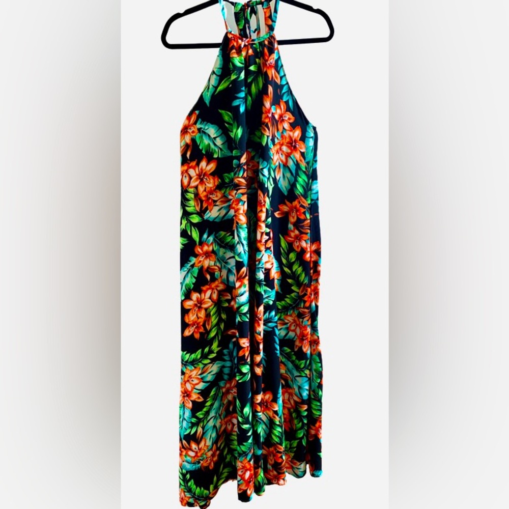 NWT floral, halter top maxi dress